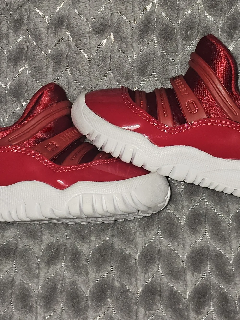 Kids Red Jordans Red Sneaker